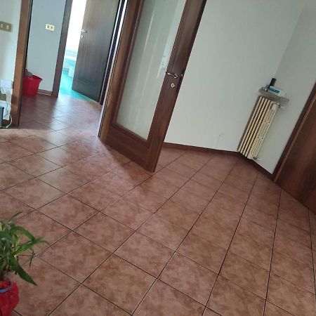 简约单人房间simple Single Room Mestre Exterior foto
